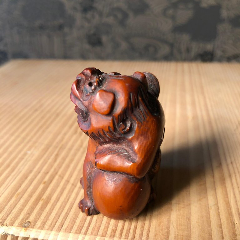 Foo Dog Lion Pair Q4270-2" Hand Carved Japanese Boxwood Netsuke 
