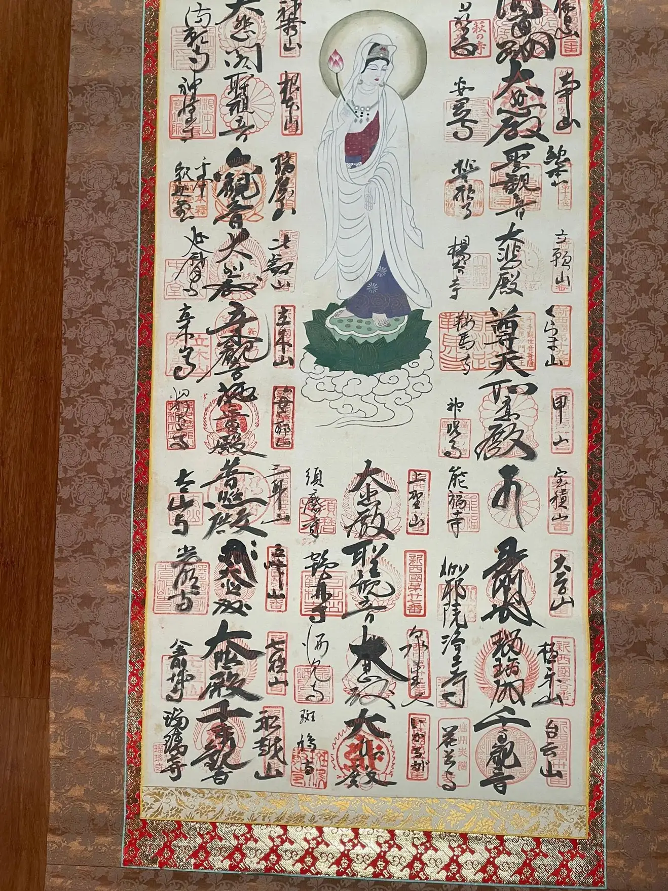 Japanese Brilliant Colors White Kanon Guanyin Buddha Pilgrimage Silk Scroll