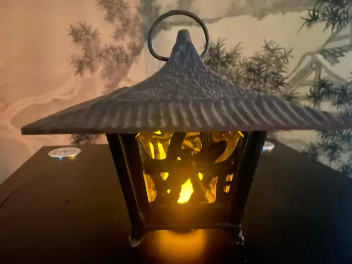 Japanese Vintage Dragonfly Lantern With Monkey Suspension Hooks